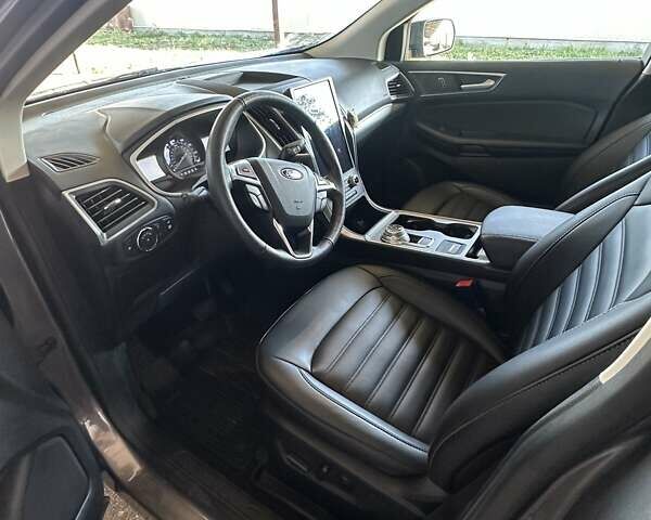 Серый Форд Эдж, объемом двигателя 2 л и пробегом 111 тыс. км за 22300 $, фото 22 на Automoto.ua