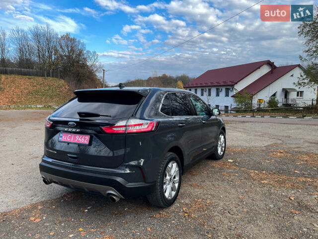 Серый Форд Эдж, объемом двигателя 2 л и пробегом 129 тыс. км за 18999 $, фото 5 на Automoto.ua