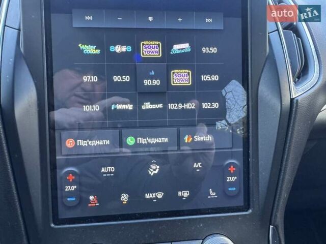 Серый Форд Эдж, объемом двигателя 2 л и пробегом 118 тыс. км за 22500 $, фото 35 на Automoto.ua