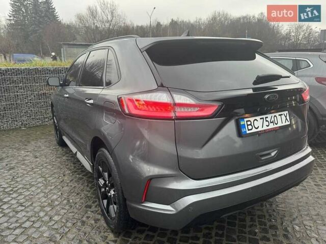 Сірий Форд Едж, об'ємом двигуна 2 л та пробігом 62 тис. км за 22800 $, фото 1 на Automoto.ua