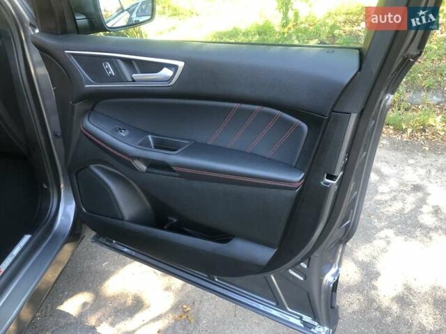 Сірий Форд Едж, об'ємом двигуна 2 л та пробігом 55 тис. км за 22500 $, фото 15 на Automoto.ua