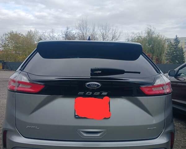 Сірий Форд Едж, об'ємом двигуна 2 л та пробігом 118 тис. км за 22000 $, фото 1 на Automoto.ua