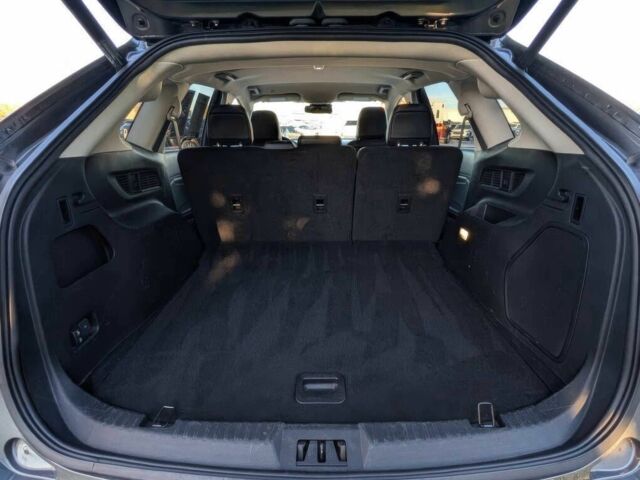 Сірий Форд Едж, об'ємом двигуна 2 л та пробігом 24 тис. км за 8500 $, фото 14 на Automoto.ua