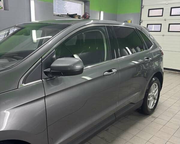 Сірий Форд Едж, об'ємом двигуна 2 л та пробігом 83 тис. км за 21700 $, фото 5 на Automoto.ua