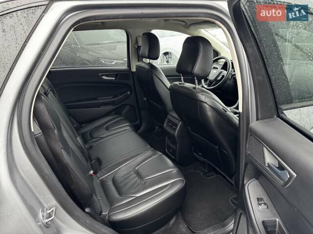 Сірий Форд Едж, об'ємом двигуна 2 л та пробігом 123 тис. км за 18900 $, фото 11 на Automoto.ua