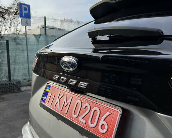 Серый Форд Эдж, объемом двигателя 2 л и пробегом 125 тыс. км за 17850 $, фото 21 на Automoto.ua