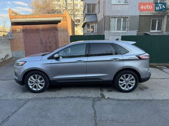 Серый Форд Эдж, объемом двигателя 2 л и пробегом 118 тыс. км за 22500 $, фото 1 на Automoto.ua