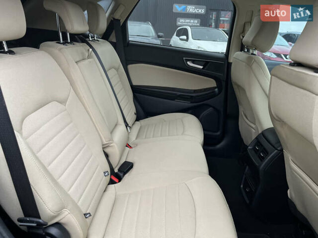 Серый Форд Эдж, объемом двигателя 2 л и пробегом 82 тыс. км за 17999 $, фото 17 на Automoto.ua