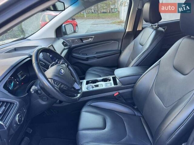 Серый Форд Эдж, объемом двигателя 2 л и пробегом 118 тыс. км за 22500 $, фото 25 на Automoto.ua