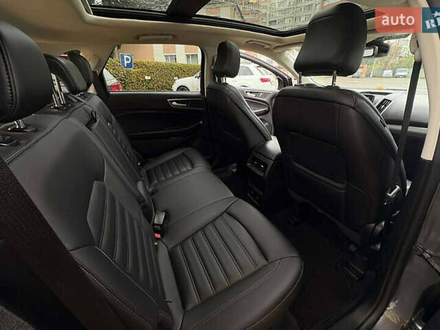 Сірий Форд Едж, об'ємом двигуна 2 л та пробігом 105 тис. км за 17350 $, фото 13 на Automoto.ua