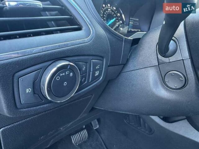 Серый Форд Эдж, объемом двигателя 2 л и пробегом 118 тыс. км за 22500 $, фото 27 на Automoto.ua