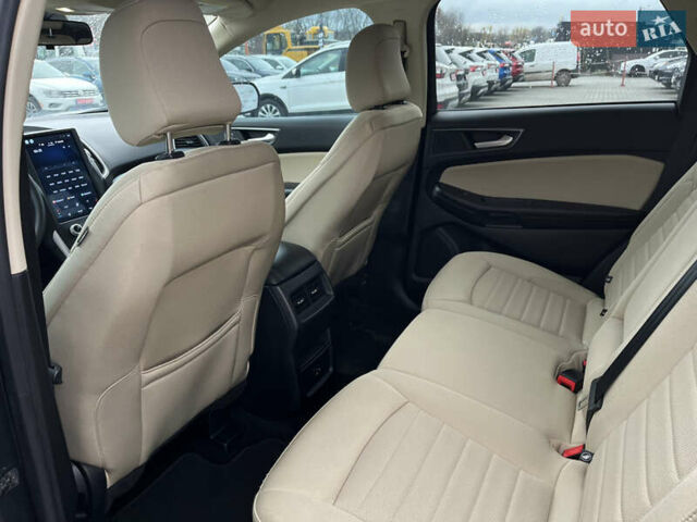 Серый Форд Эдж, объемом двигателя 2 л и пробегом 82 тыс. км за 17999 $, фото 13 на Automoto.ua