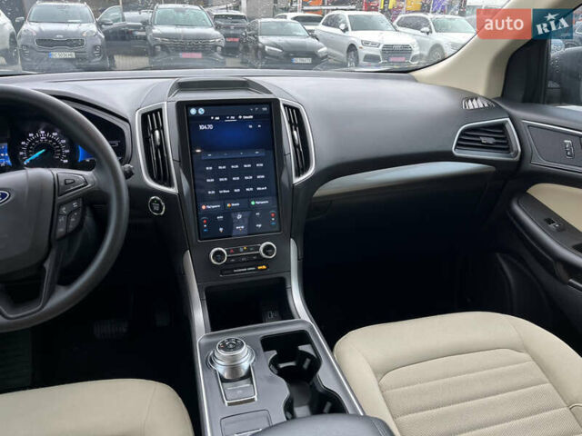 Серый Форд Эдж, объемом двигателя 2 л и пробегом 82 тыс. км за 17999 $, фото 11 на Automoto.ua