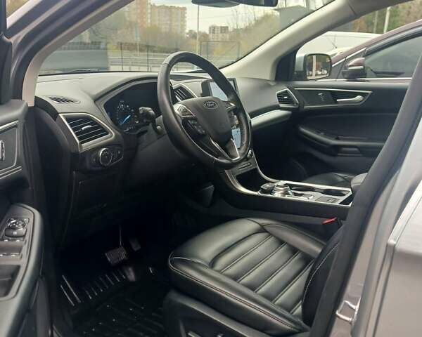 Сірий Форд Едж, об'ємом двигуна 2 л та пробігом 118 тис. км за 22000 $, фото 6 на Automoto.ua