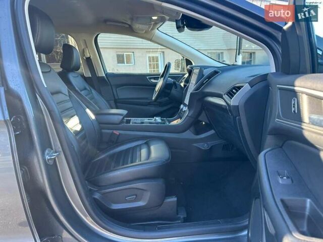 Сірий Форд Едж, об'ємом двигуна 2 л та пробігом 60 тис. км за 2900 $, фото 3 на Automoto.ua