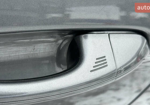 Серый Форд Эдж, объемом двигателя 2 л и пробегом 260 тыс. км за 15300 $, фото 7 на Automoto.ua