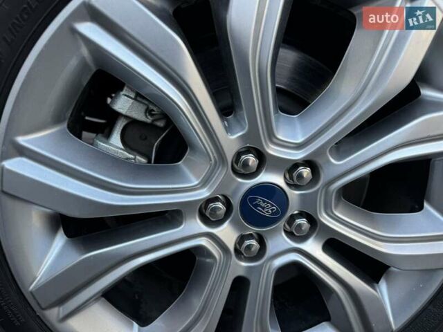 Серый Форд Эдж, объемом двигателя 2 л и пробегом 118 тыс. км за 22500 $, фото 31 на Automoto.ua