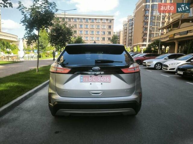 Серый Форд Эдж, объемом двигателя 2 л и пробегом 112 тыс. км за 17900 $, фото 5 на Automoto.ua