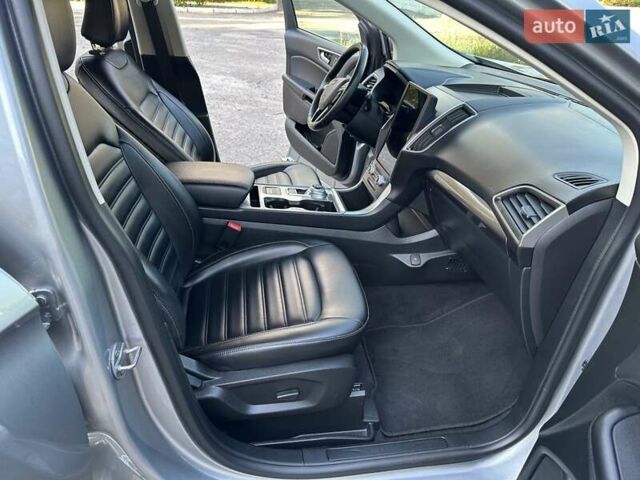 Серый Форд Эдж, объемом двигателя 2 л и пробегом 89 тыс. км за 19950 $, фото 26 на Automoto.ua