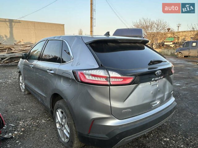 Сірий Форд Едж, об'ємом двигуна 2 л та пробігом 20 тис. км за 10500 $, фото 4 на Automoto.ua