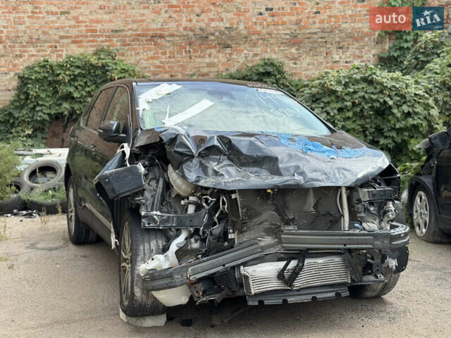 Сірий Форд Едж, об'ємом двигуна 2 л та пробігом 28 тис. км за 10999 $, фото 9 на Automoto.ua