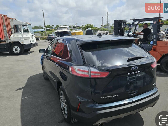 Сірий Форд Едж, об'ємом двигуна 2 л та пробігом 28 тис. км за 10999 $, фото 2 на Automoto.ua