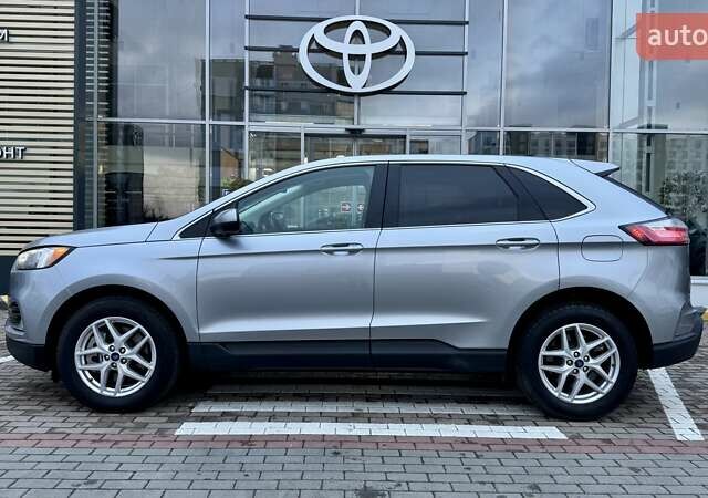 Серый Форд Эдж, объемом двигателя 2 л и пробегом 68 тыс. км за 23300 $, фото 3 на Automoto.ua