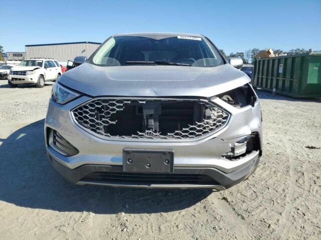 Сірий Форд Едж, об'ємом двигуна 2 л та пробігом 45 тис. км за 7500 $, фото 4 на Automoto.ua