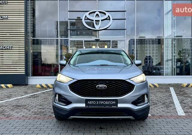 Серый Форд Эдж, объемом двигателя 2 л и пробегом 68 тыс. км за 23300 $, фото 6 на Automoto.ua