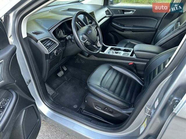 Серый Форд Эдж, объемом двигателя 2 л и пробегом 89 тыс. км за 19950 $, фото 24 на Automoto.ua