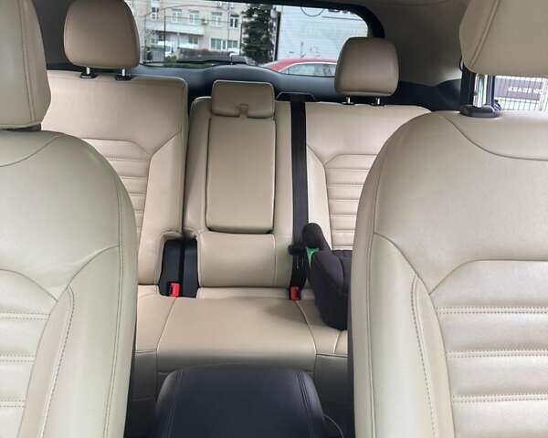 Синій Форд Едж, об'ємом двигуна 2 л та пробігом 168 тис. км за 13300 $, фото 7 на Automoto.ua