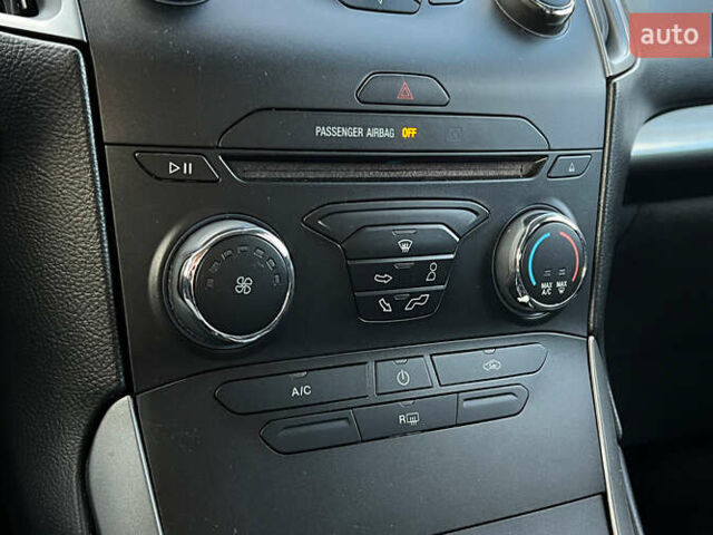 Форд Едж 2016 у Львові на Automoto.ua Синій Форд Едж, об'ємом двигуна 2 л та пробігом 114 тис. км за 14300 $, фото 12 на Automoto.ua