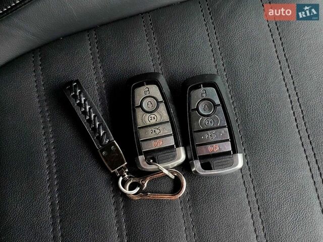 Синій Форд Едж, об'ємом двигуна 2 л та пробігом 129 тис. км за 13900 $, фото 8 на Automoto.ua