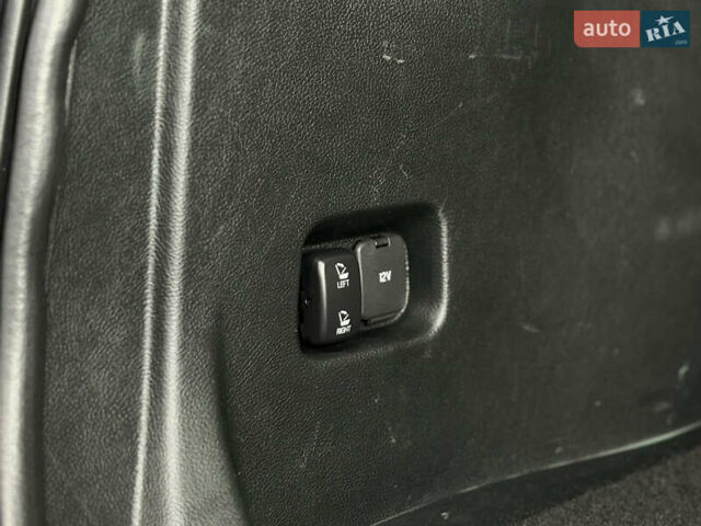 Синій Форд Едж, об'ємом двигуна 2 л та пробігом 130 тис. км за 15300 $, фото 54 на Automoto.ua