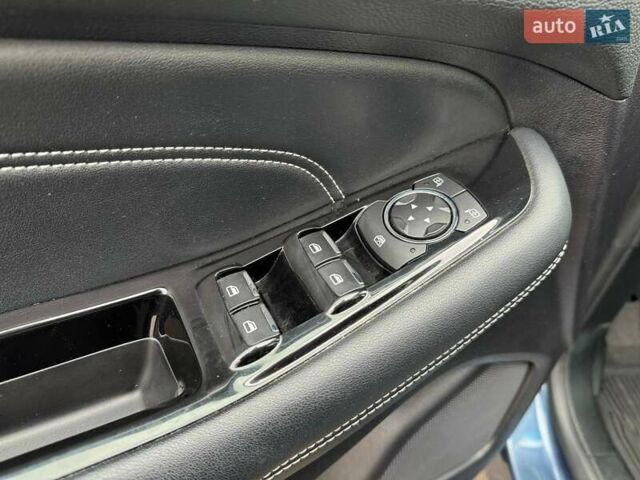 Синій Форд Едж, об'ємом двигуна 2 л та пробігом 60 тис. км за 18990 $, фото 15 на Automoto.ua