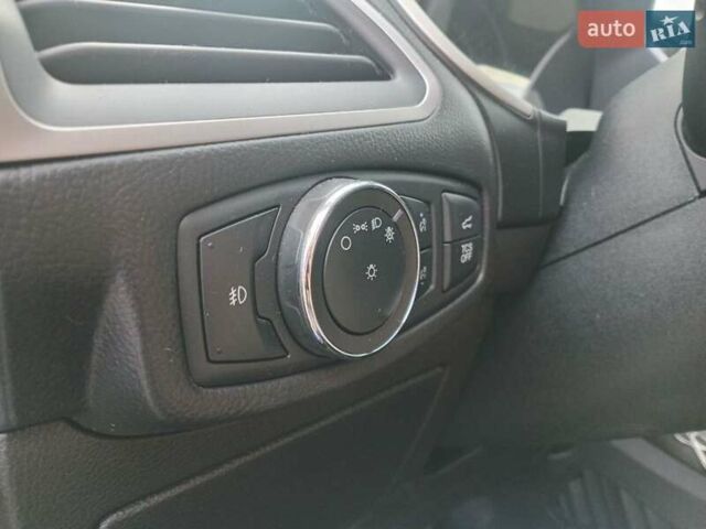 Синій Форд Едж, об'ємом двигуна 2 л та пробігом 128 тис. км за 19190 $, фото 22 на Automoto.ua