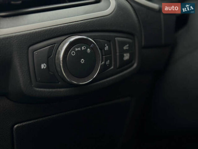 Синий Форд Эдж, объемом двигателя 2 л и пробегом 120 тыс. км за 18000 $, фото 6 на Automoto.ua