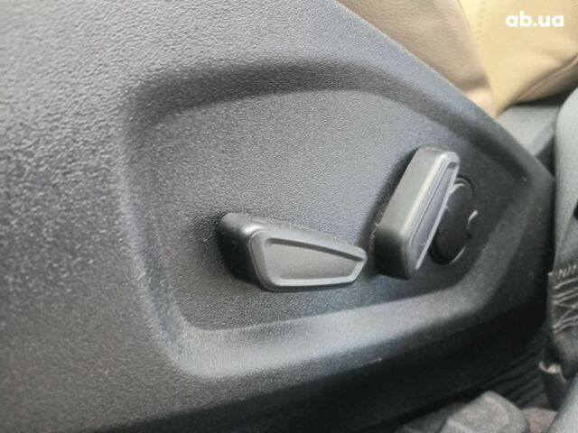 Синий Форд Эдж, объемом двигателя 2 л и пробегом 128 тыс. км за 19190 $, фото 25 на Automoto.ua