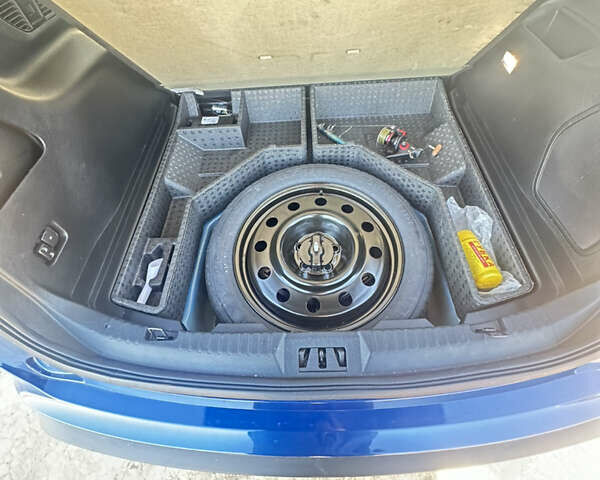 Синій Форд Едж, об'ємом двигуна 2 л та пробігом 79 тис. км за 21999 $, фото 23 на Automoto.ua