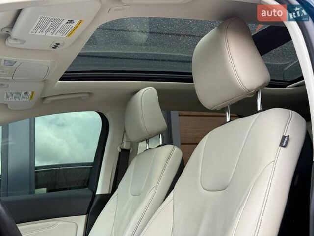 Форд Едж 2020 у Рівному на Automoto.ua Синій Форд Едж, об'ємом двигуна 2 л та пробігом 126 тис. км за 20500 $, фото 23 на Automoto.ua