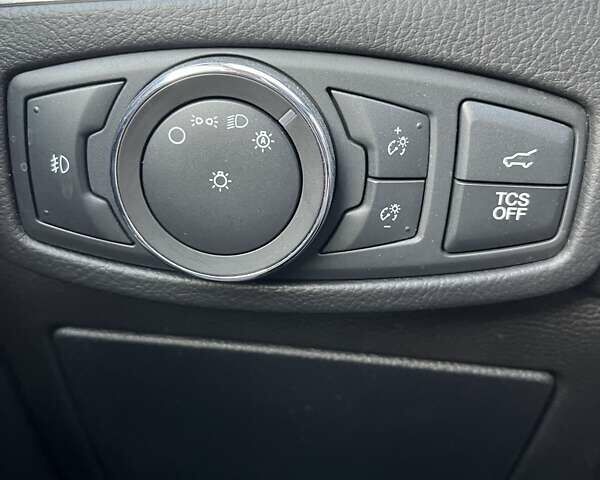 Синій Форд Едж, об'ємом двигуна 2 л та пробігом 87 тис. км за 21999 $, фото 18 на Automoto.ua
