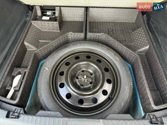 Форд Едж 2020 у Рівному на Automoto.ua Синій Форд Едж, об'ємом двигуна 2 л та пробігом 126 тис. км за 20500 $, фото 8 на Automoto.ua