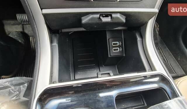 Синій Форд Едж, об'ємом двигуна 2 л та пробігом 118 тис. км за 22000 $, фото 30 на Automoto.ua