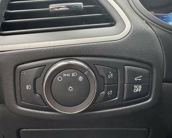 Синій Форд Едж, об'ємом двигуна 2 л та пробігом 72 тис. км за 21800 $, фото 10 на Automoto.ua