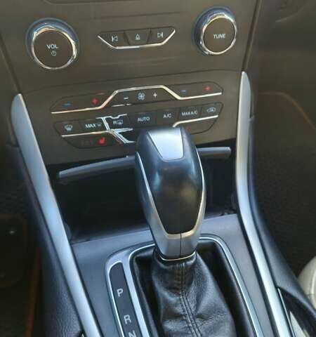 Зелений Форд Едж, об'ємом двигуна 2 л та пробігом 112 тис. км за 14800 $, фото 1 на Automoto.ua