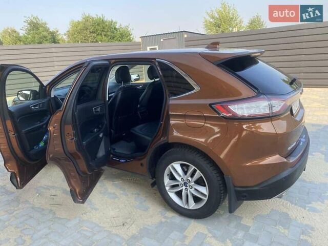 Помаранчевий Форд Едж, об'ємом двигуна 2 л та пробігом 140 тис. км за 16500 $, фото 5 на Automoto.ua