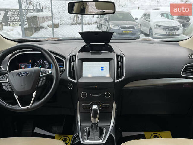 Оранжевый Форд Эдж, объемом двигателя 3.5 л и пробегом 134 тыс. км за 18200 $, фото 8 на Automoto.ua