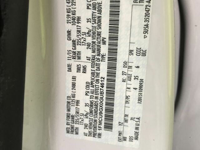 Белый Форд Эскейп, объемом двигателя 1.6 л и пробегом 184 тыс. км за 13000 $, фото 6 на Automoto.ua