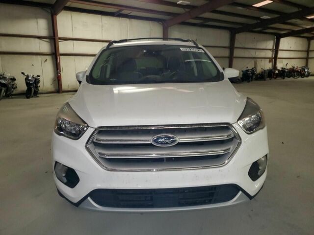 Белый Форд Эскейп, объемом двигателя 0 л и пробегом 160 тыс. км за 2500 $, фото 4 на Automoto.ua