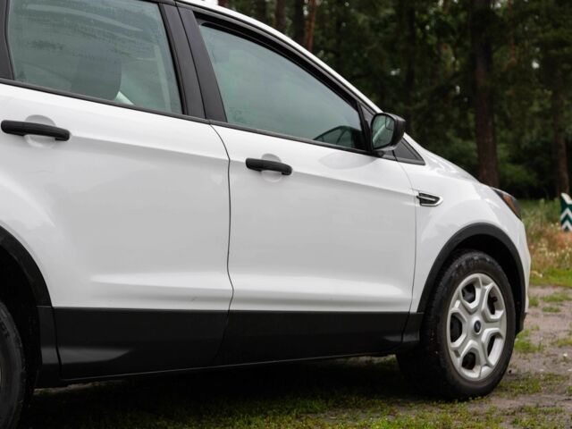 Білий Форд Ескейп, об'ємом двигуна 2.5 л та пробігом 55 тис. км за 14390 $, фото 14 на Automoto.ua